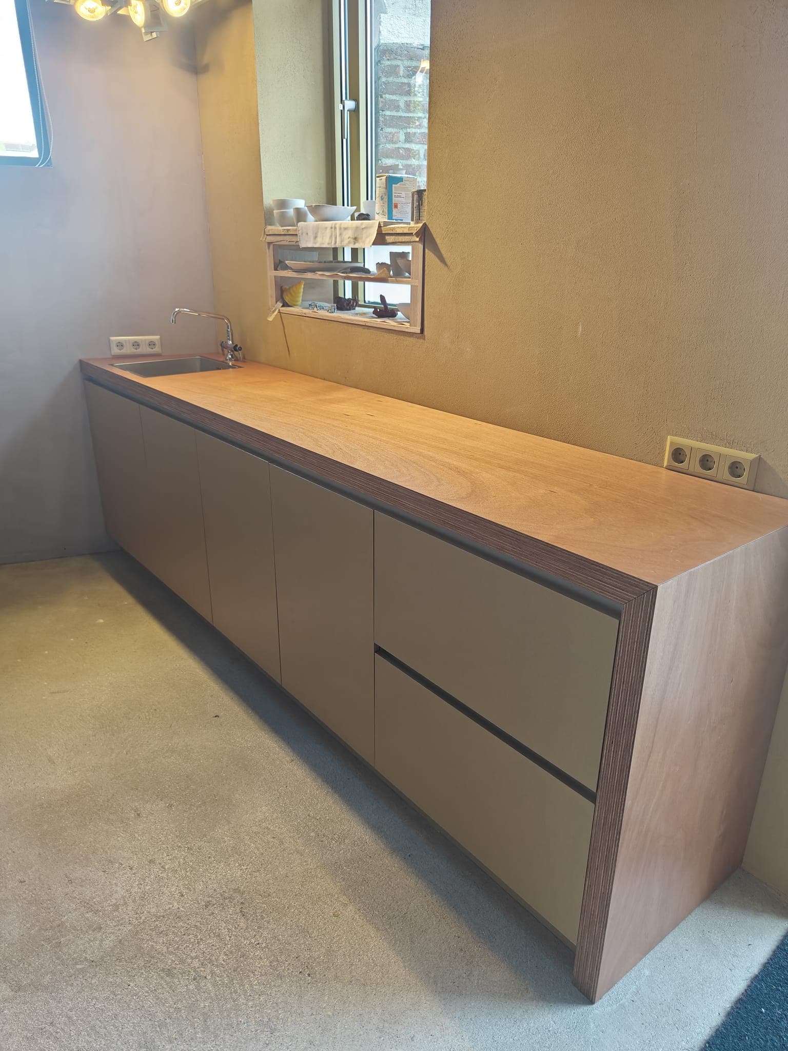 Maatwerk interieurbouw project van Van Gastel Interieurs